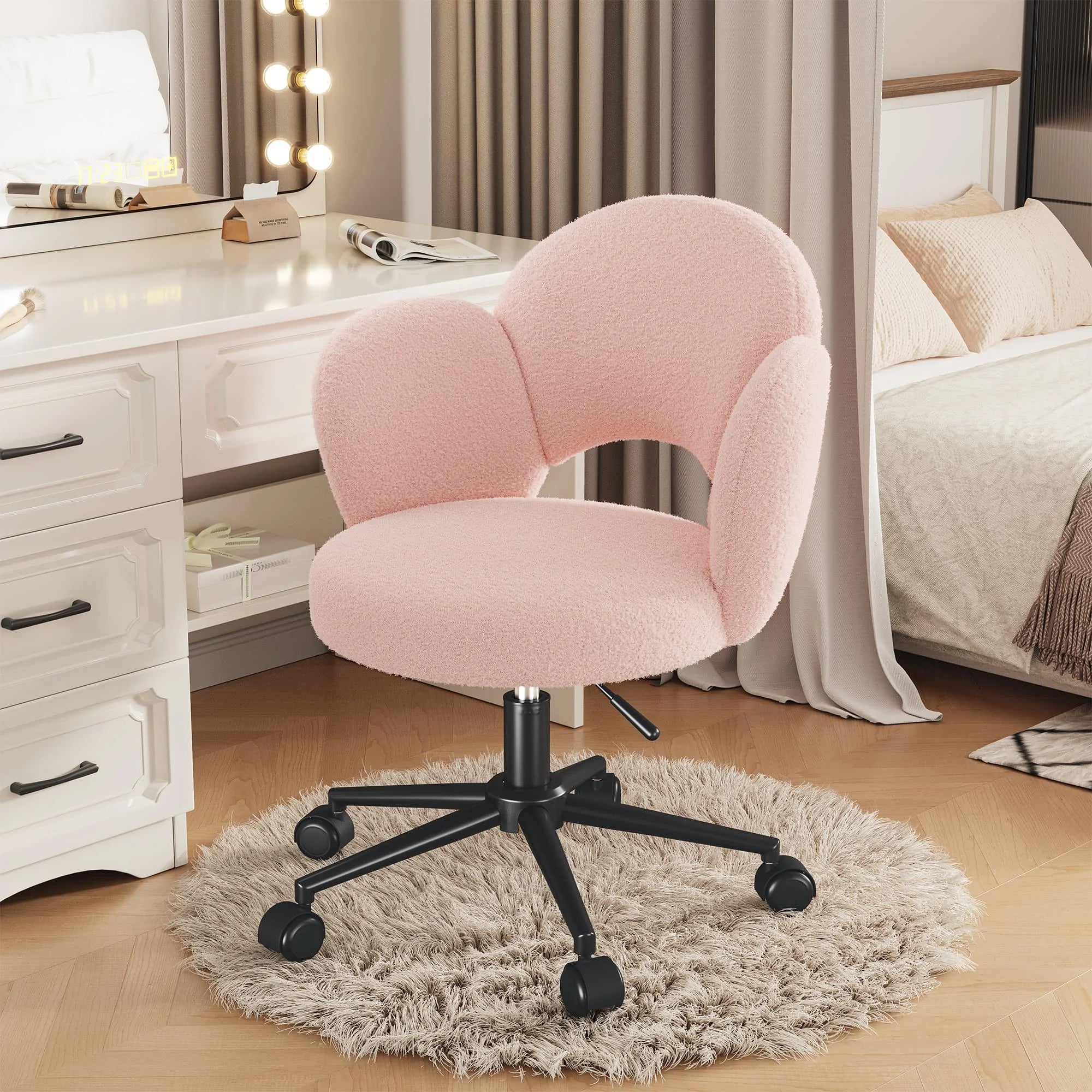 Teddy Vanity Chair